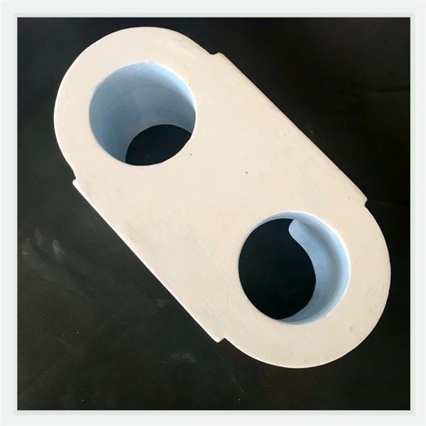 Aluminum silicate launder